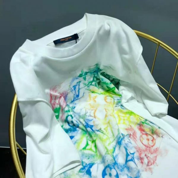 Louis Vuitton Men Front Printed Pastel Monogram T-Shirt Cotton White Regular Fit (10)