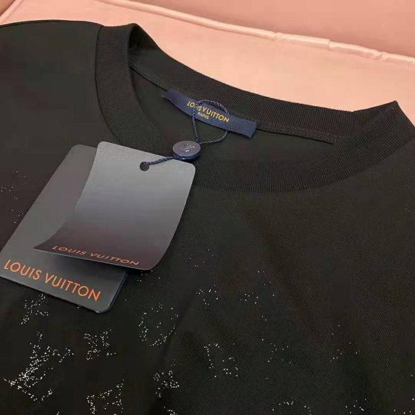 Louis Vuitton Men LVSE Monogram Gradient T-Shirt Cotton Regular Fit Black and White (5)