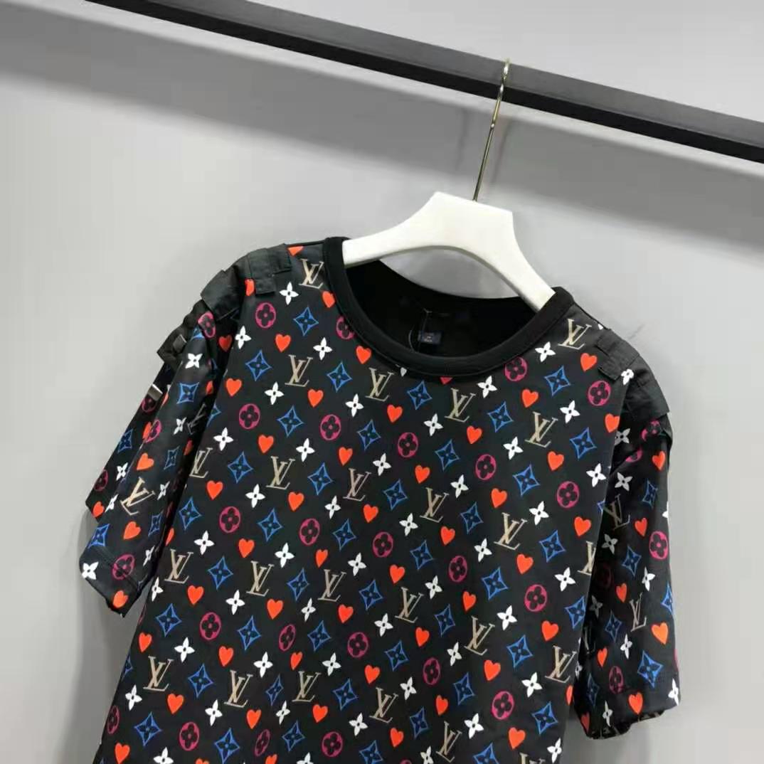 Louis Vuitton 2021 End Game T-Shirt - Neutrals T-Shirts, Clothing -  LOU617023