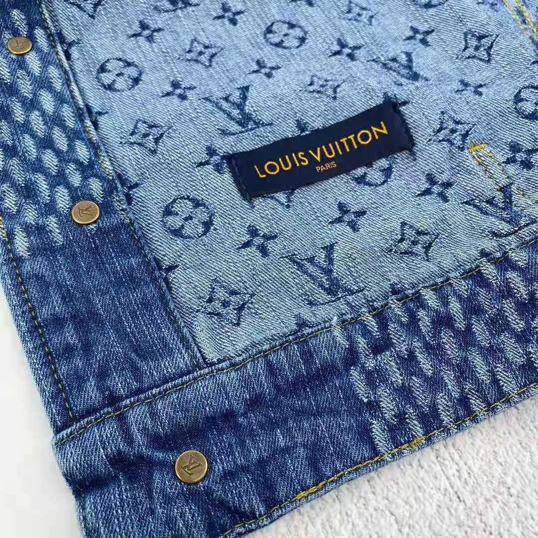 Jacket Louis Vuitton Blue size 52 IT in Cotton - 26925900