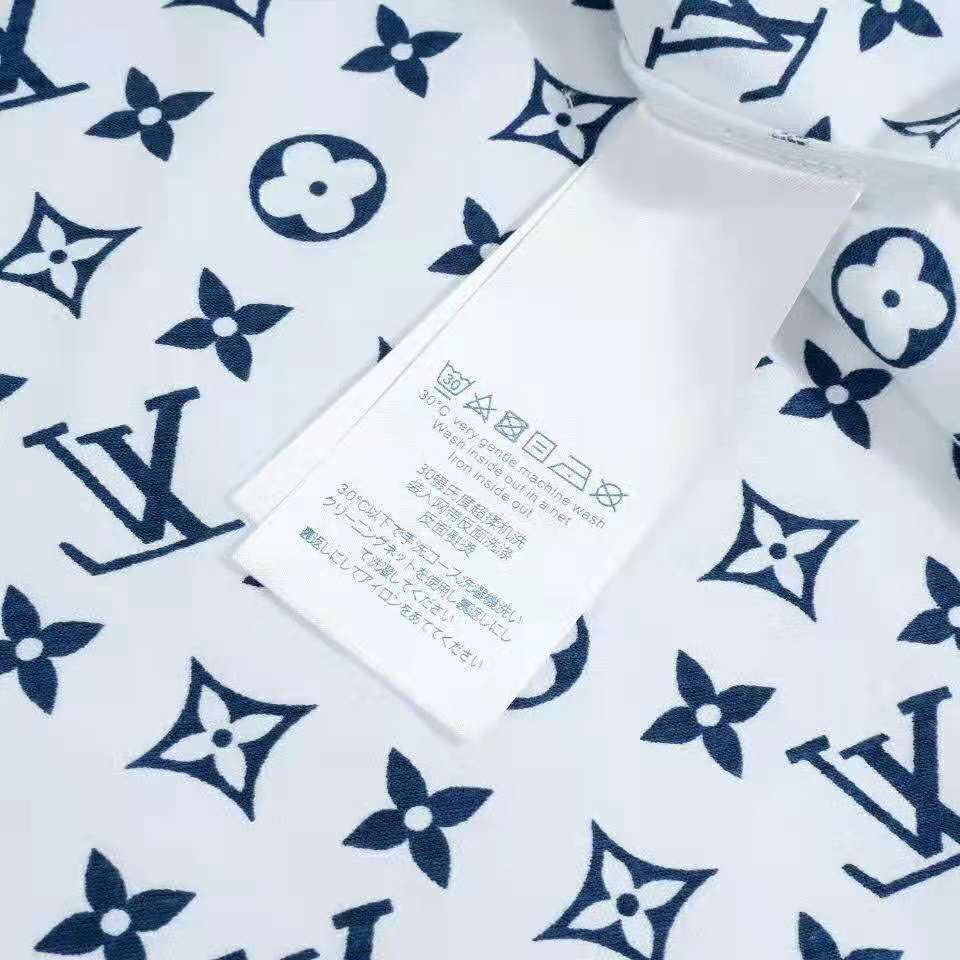 Louis Vuitton Monogram Chain Plain Cotton Short Sleeves Logo T-Shirts (TEE- SHIRT IMPRIME LV ESCALE, 1A8QDK 1A8QDL 1A8QDM, 1A8QDG 1A8QDH 1A8QDI 1A8QDJ)