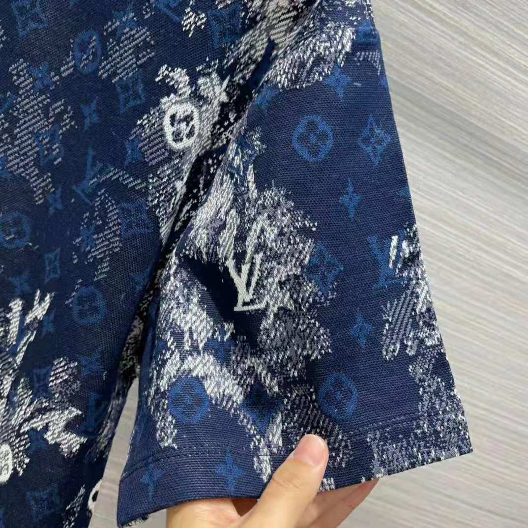 Louis Vuitton Men Hawaiian Tapestry Shirt Blue Floral Tapestry Monogram -  LULUX