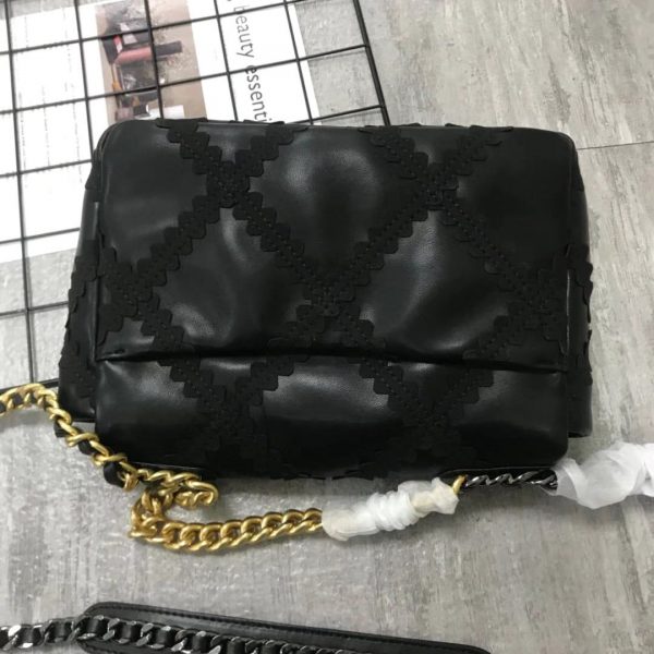 Chanel Women 19 Flap Bag Lambskin Gold Silver-Tone Ruthenium-Finish Metal Black (15)