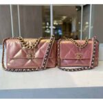 Chanel Women 19 Flap Bag Lambskin Gold Silver-Tone Ruthenium-Finish Metal Coral - Bild 10