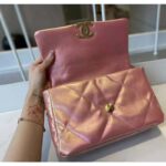 Chanel Women 19 Flap Bag Lambskin Gold Silver-Tone Ruthenium-Finish Metal Coral - Bild 6