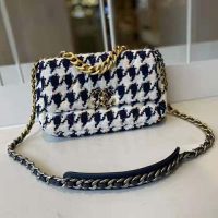 Chanel Women 19 Flap Bag Tweed Gold Silver-Tone Ruthenium-Finish Metal Ecru Navy Blue Multicolor