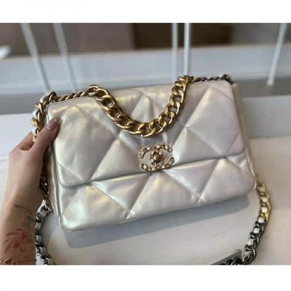 Chanel Women 19 Large Flap Bag Iridescent Calfskin Gold Silver-Tone & Ruthenium-Finish Metal White (3)