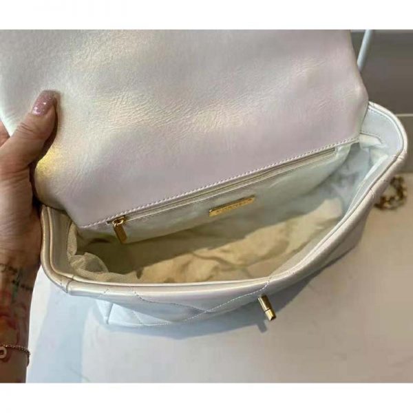 Chanel Women 19 Large Flap Bag Iridescent Calfskin Gold Silver-Tone & Ruthenium-Finish Metal White (9)