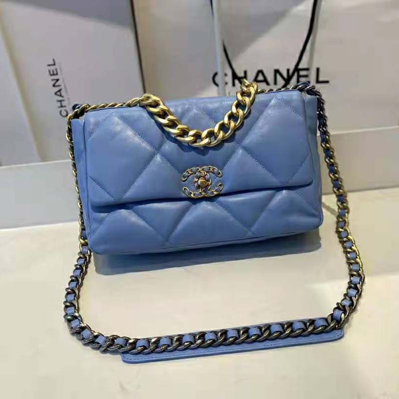 Chanel Women Chanel 19 Flap Bag Lambskin Gold Silver-Tone Ruthenium-Finish  Metal Blue - LULUX