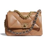 Sac à rabat Chanel 19 pour femme en cuir d'agneau doré et argenté, finition ruthénium, marron