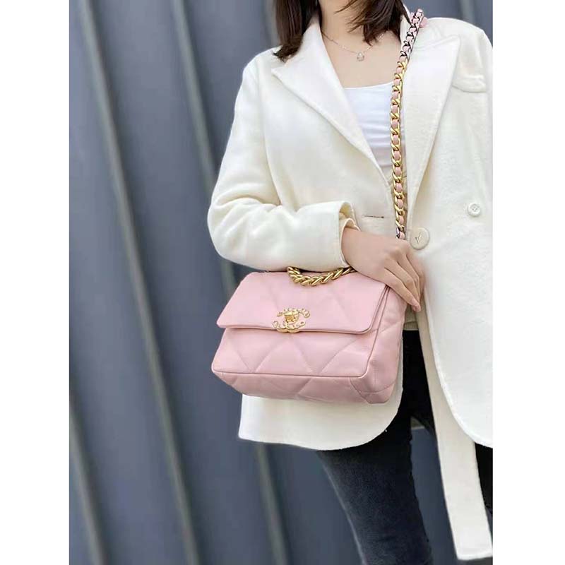 Chanel Women Chanel 19 Flap Bag Lambskin Gold Silver-Tone Ruthenium-Finish Metal  Light Pink - LULUX