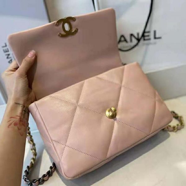 Chanel Women Chanel 19 Flap Bag Lambskin Gold Silver-Tone Ruthenium-Finish Metal Light Pink (8)