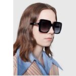Gucci Unisex Rectangular-Frame Acetate Sunglasses Shiny Black Acetate Temples Crystals - Bild 5