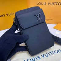 Louis Vuitton LV Unisex Aerogram Phone Pouch Black Grained Calf Cowhide Leather