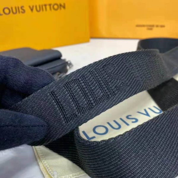 Louis Vuitton LV Unisex Aerogram Phone Pouch Black Grained Calf Cowhide Leather (13)