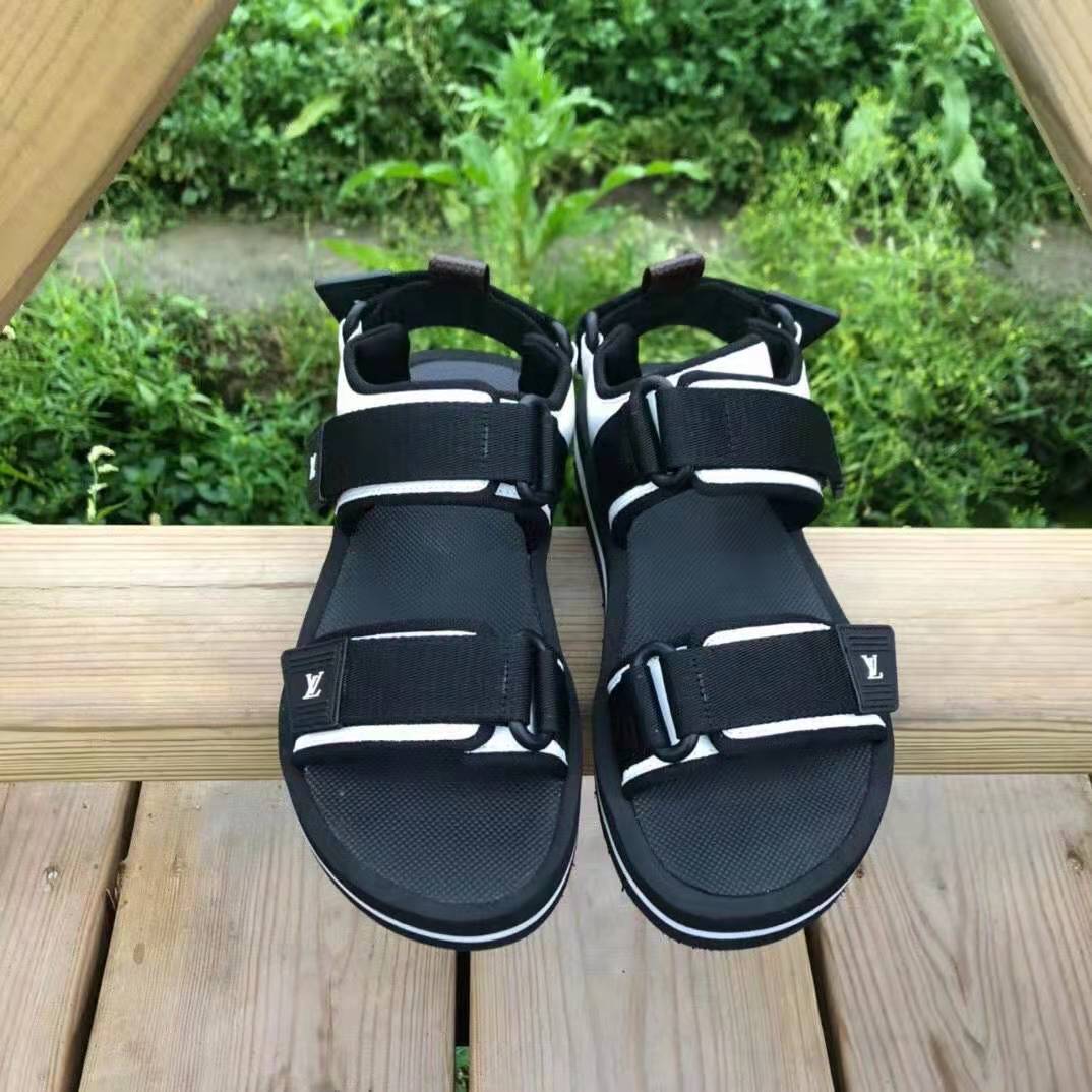 Buy Louis Vuitton La Coach Line LV Initial Fur Sandals FA0177 Black 7.5  Black from Japan - Buy authentic Plus exclusive items from Japan