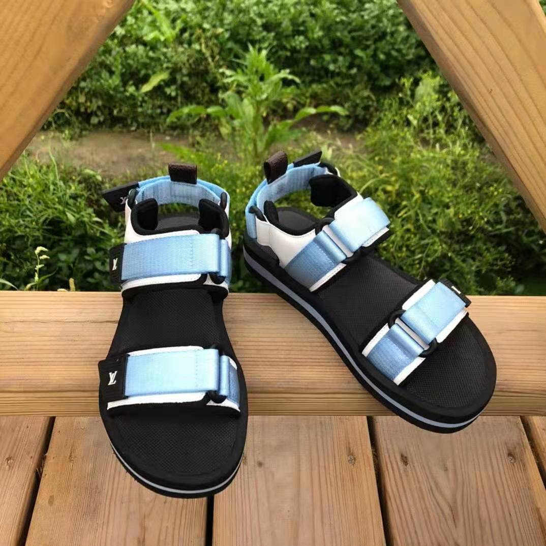 lv archlight sandal