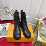 Louis Vuitton Women Metropolis Flat Ranger Calf Leather and Patent Monogram Canvas - Imagen 3