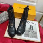 Louis Vuitton Women Metropolis Flat Ranger Calf Leather and Patent Monogram Canvas - Imagen 6