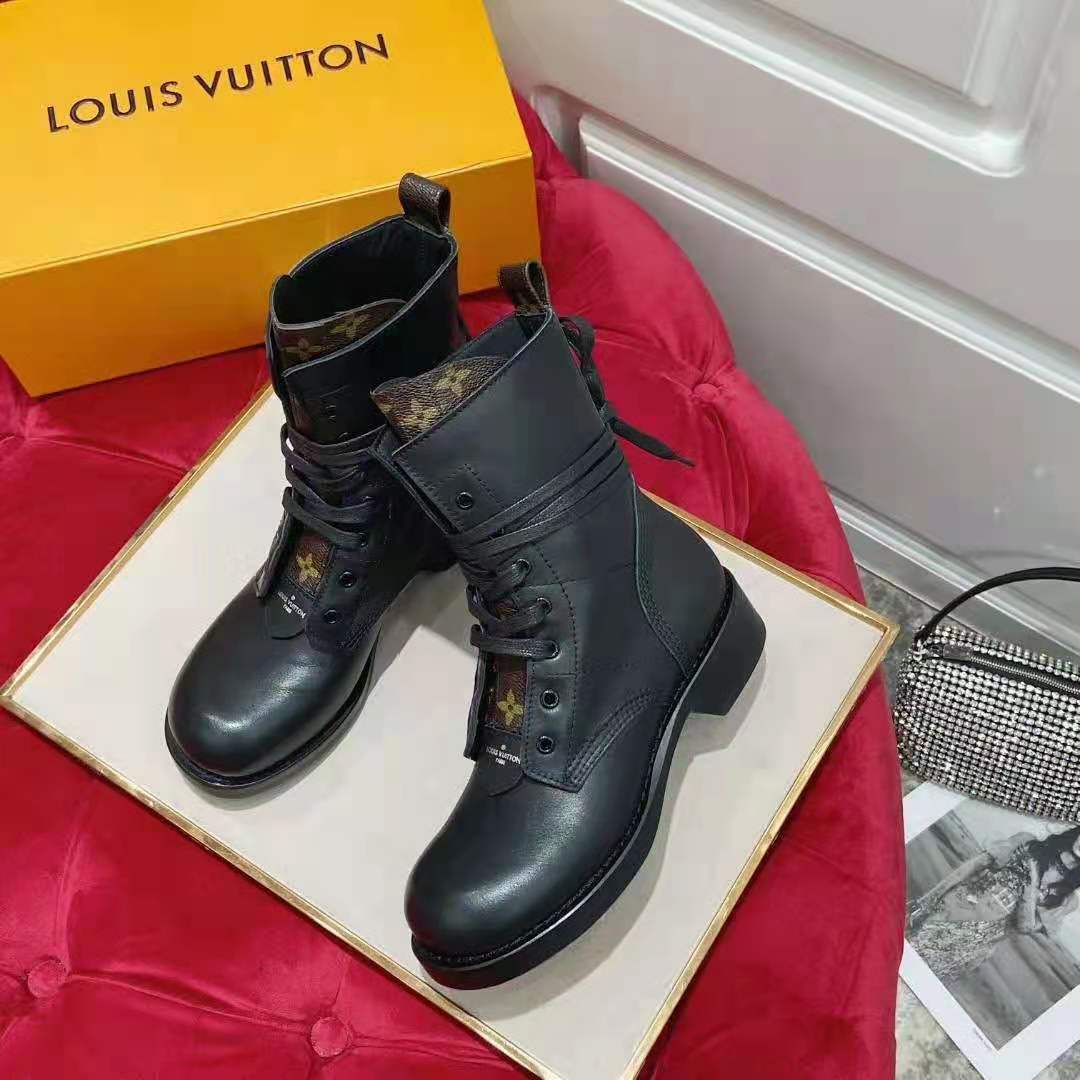 Louis Vuitton Women Metropolis Flat Ranger Calf Leather and Patent ...