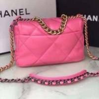 Chanel Women 19 Flap Bag Lambskin Gold Silver-Tone & Ruthenium-Finish Metal Pink