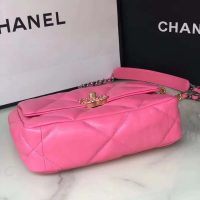 Chanel Women 19 Flap Bag Lambskin Gold Silver-Tone & Ruthenium-Finish Metal Pink