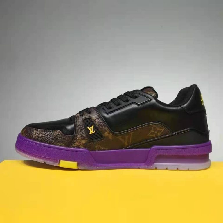 lv mens trainers