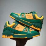 Louis Vuitton LV Unisex LV Trainer Sneaker Green Monogram-Embossed Grained Calf Leather – Bild 6