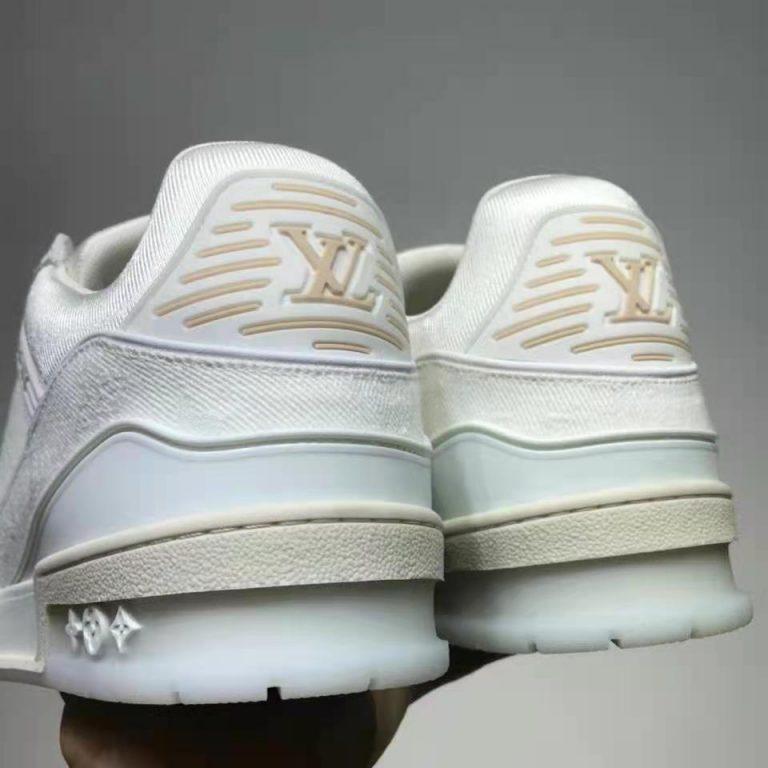 lv trainer denim