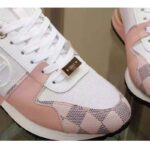 Louis Vuitton LV Women Run Away Sneaker White Damier Azur Canvas – Bild 10