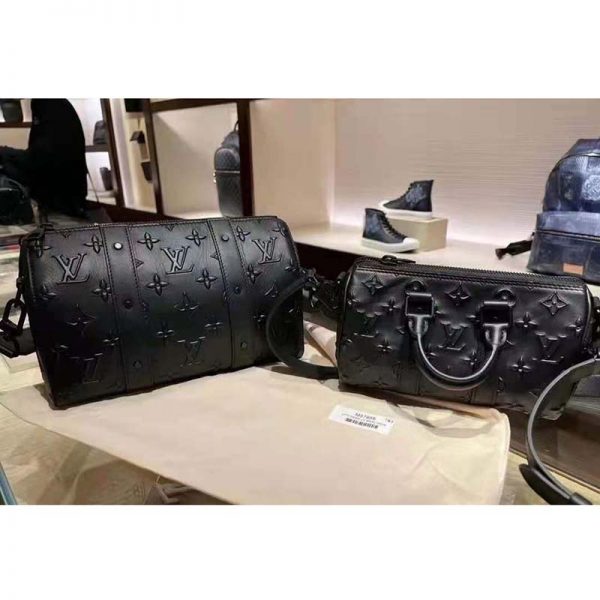 Louis Vuitton Men City Keepall in Black Monogram Seal Leather (3)