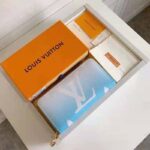 Louis Vuitton Unisex Zippy Wallet Blue Monogram Coated Canvas Cowhide Leather - immagine 2