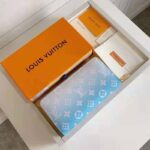 Louis Vuitton Unisex Zippy Wallet Blue Monogram Coated Canvas Cowhide Leather - immagine 4