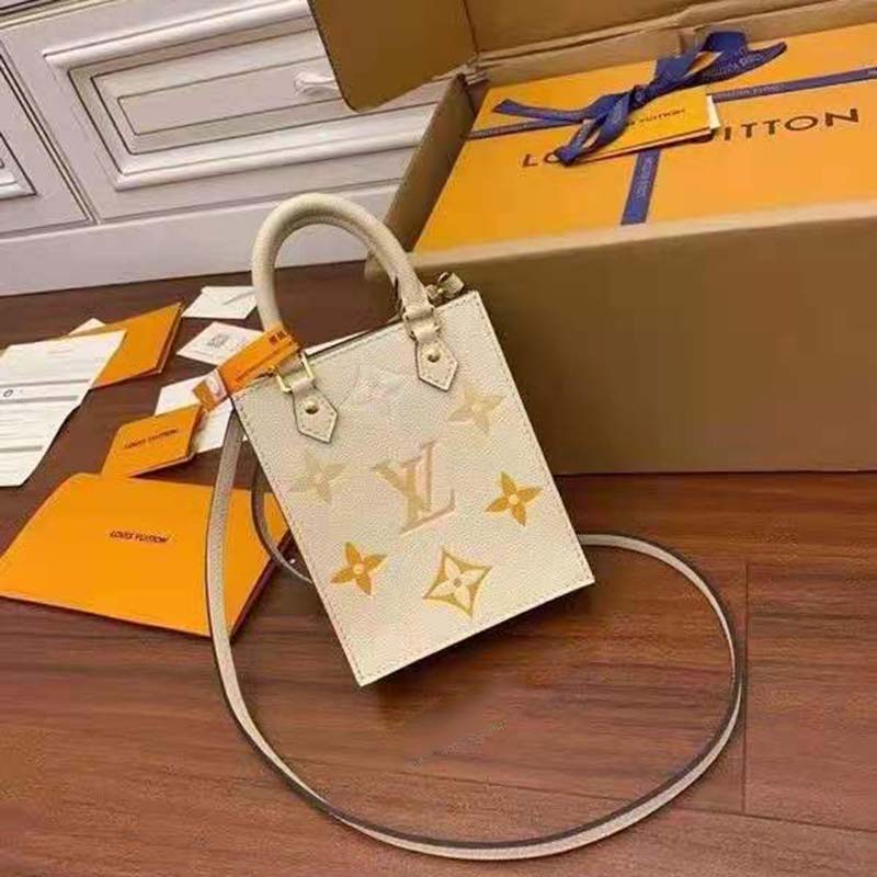 Louis Vuitton Womens Petit Sac Plat White Leather ref.1005793