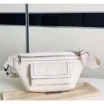 Gucci GG Unisex Black Embossed Belt Bag Tonal Leather - Imagen 2