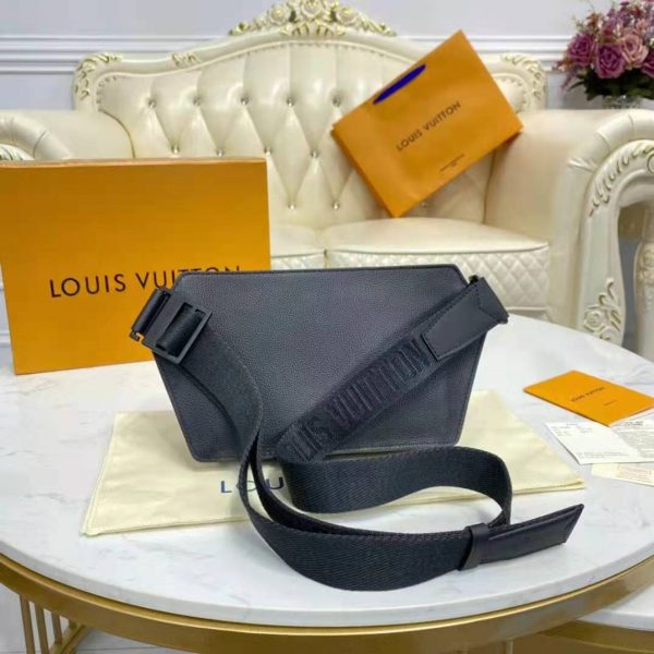 Louis Vuitton LV Unisex Aerogram Slingbag Black Grained Calf Leather (14)