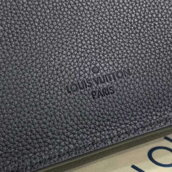 Louis Vuitton LV Unisex Aerogram Slingbag Black Grained Calf Leather (15)