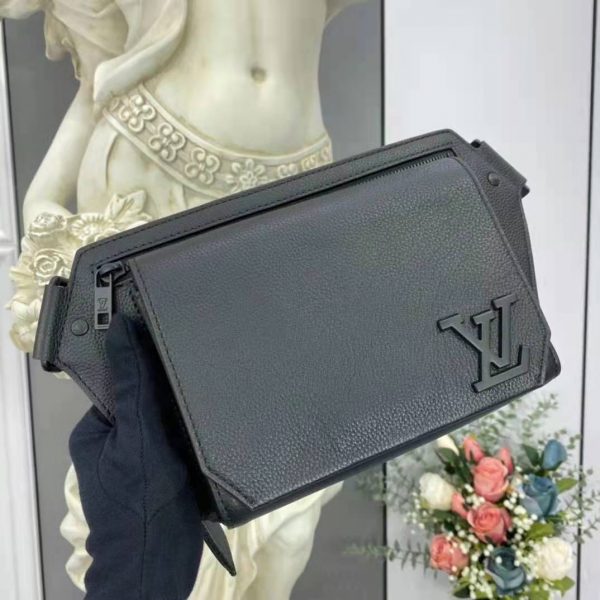 Louis Vuitton LV Unisex Aerogram Slingbag Black Grained Calf Leather (9)