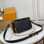 Louis Vuitton LV Unisex Black Multi Pochette Accessoires Embossed Supple Grained Cowhide - Imagen 3