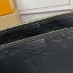 Louis Vuitton LV Unisex Black Multi Pochette Accessoires Embossed Supple Grained Cowhide - Imagen 9