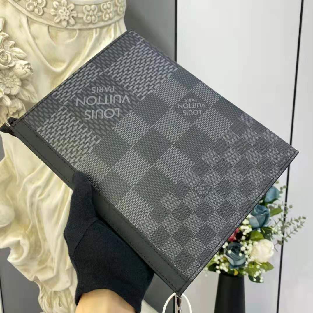 Louis Vuitton Pochette Voyage Gray Damier Graphite Black Coated Canvas –  ＬＯＶＥＬＯＴＳＬＵＸＵＲＹ