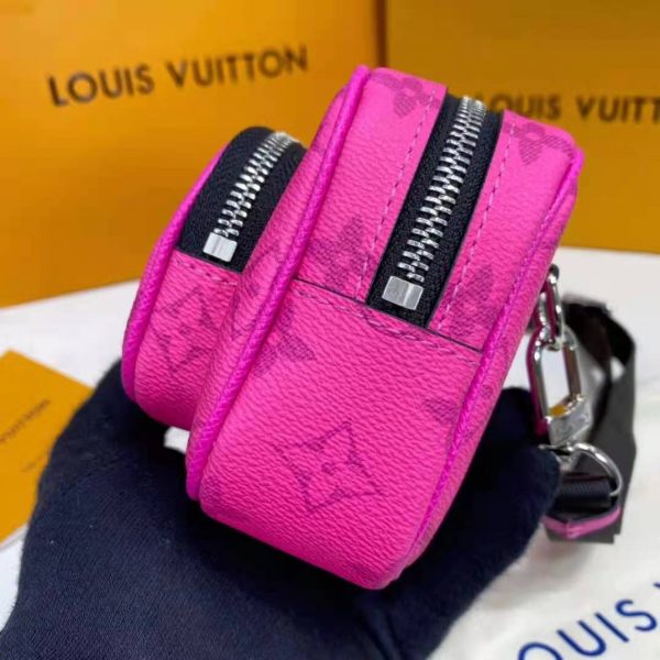 Louis Vuitton LV Women Outdoor Pouch Taigarama Noir Black Coated Canvas Cowhide Leather (16)