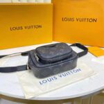 Louis Vuitton LV Men Outdoor Pouch Taigarama Noir Black Coated Canvas Cowhide Leather - Image 5