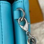 Louis Vuitton LV Women Pochette Coussin Green Monogram Embossed Lambskin – Bild 11