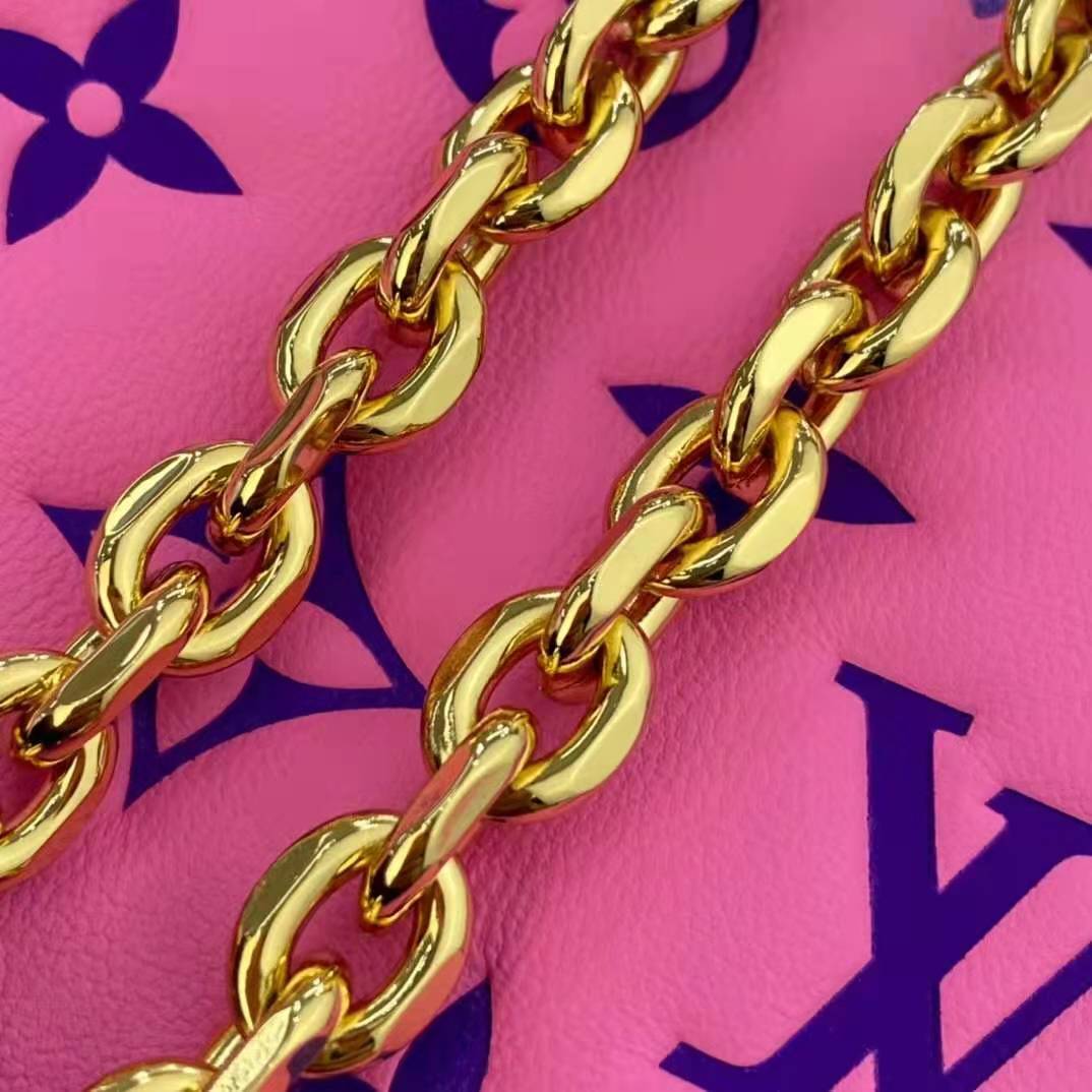 Louis Vuitton Pochette Monogram Tromp L'oeil Screen MM Pink/Beige Lining in  Coated Canvas with Gold-tone - US