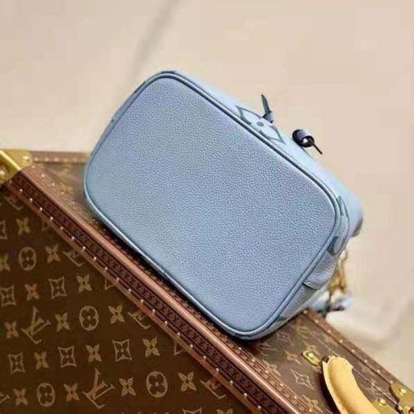 Louis Vuitton Unisex NéoNoé BB Bucket Bag Summer Blue Embossed Grained Cowhide Leather (5)