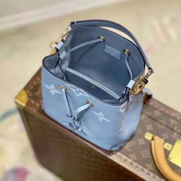 Louis Vuitton Unisex NéoNoé BB Bucket Bag Summer Blue Embossed Grained Cowhide Leather (9)
