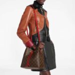 Louis Vuitton Women NéoNoé Bucket Bag Coquelicot Red Monogram Coated Canvas - Imagen 7