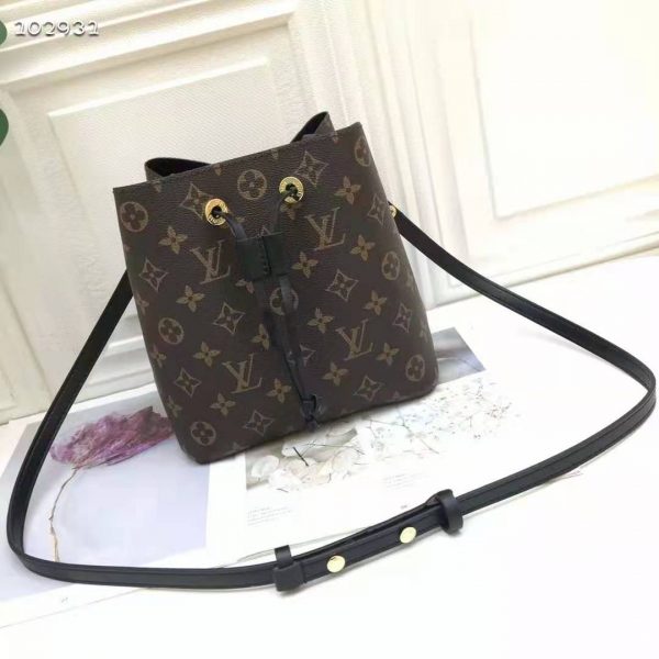 Louis Vuitton Women NéoNoé MM Bucket Bag Black Monogram Coated Canvas (4)