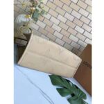 Louis Vuitton Women Onthego MM Tote Bag Tourterelle Beige Embossed Grained Cowhide - Imagen 5